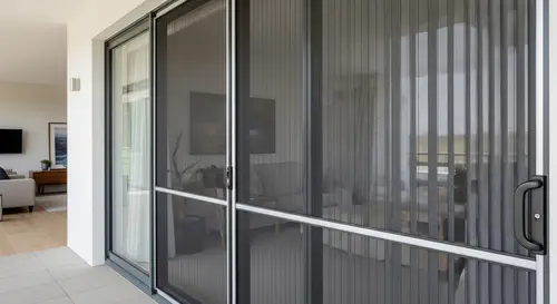 Ayaş Kedi Sinekliği: Dayanıklı ve Güvenli Çözümler